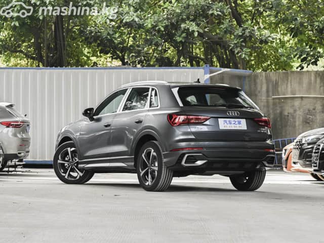 Audi Q3 II (F3) 35 TFSI 1.5 MT