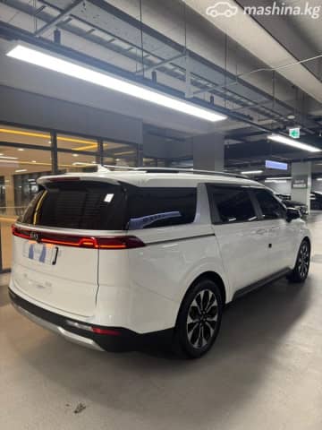 Kia Carnival IV 2.2d AT