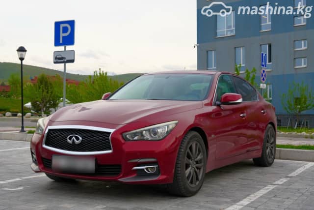 Infiniti Q50 I 2.0 AT