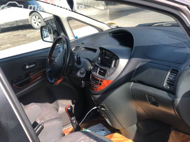 Toyota Previa II (XR30, XR40) 2.0d MT