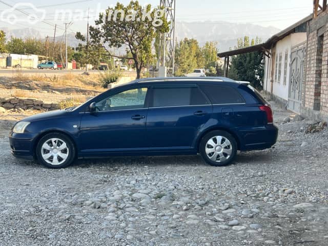 Toyota Avensis II 2.0 MT