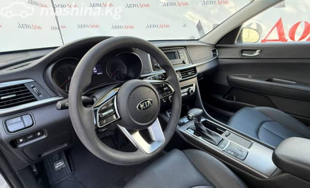 Kia K5 II 2.0 AT