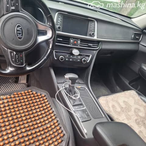 Kia K5 II 2.0 AT