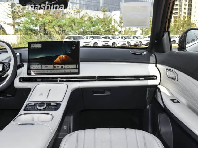 Geely Galaxy Starship 7 19.09 kWh 1.5hyb AT