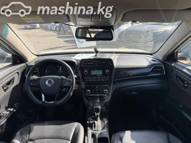 SsangYong Tivoli I Рестайлинг 1.6d AT 4WD