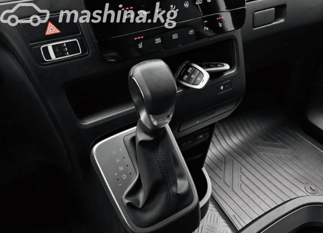Hyundai Staria 2.2d AT