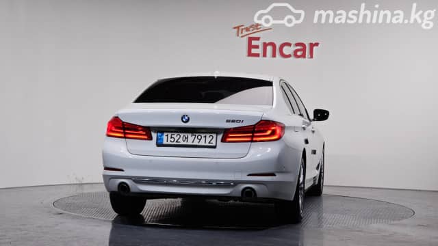 BMW 5 серии VII (G30/G31) 520i 2.0 AT