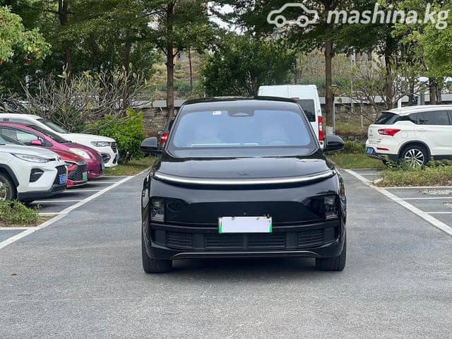 LiXiang L9 Max 1.5hyb AT 4WD