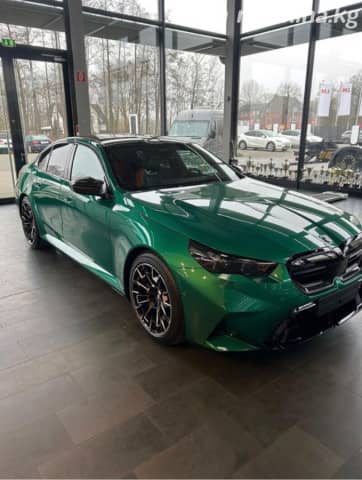 BMW M5 VII (G90) 4.4hyb AT 4WD