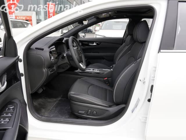 Kia K3 II China Market Рестайлинг 1.5 CVT
