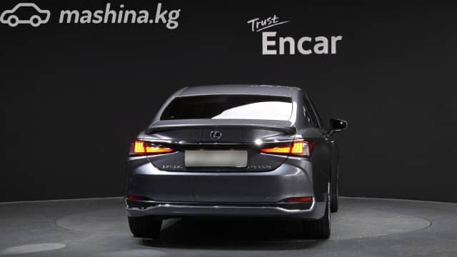 Lexus ES VII 300h 2.5hyb CVT
