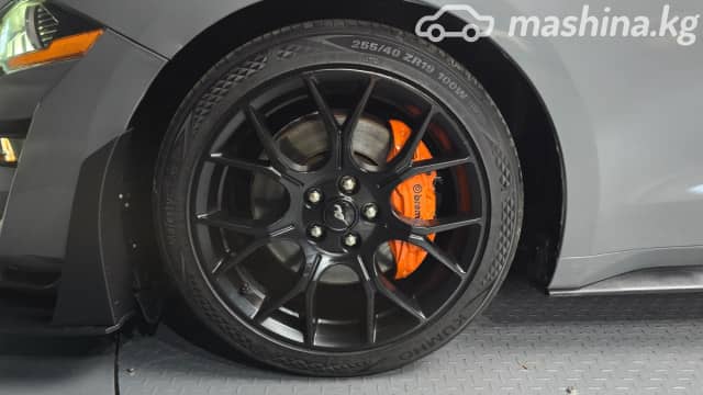 Ford Mustang VI Рестайлинг 2.3 AT