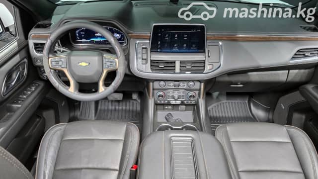 Chevrolet Tahoe V 6.2 AT 4WD