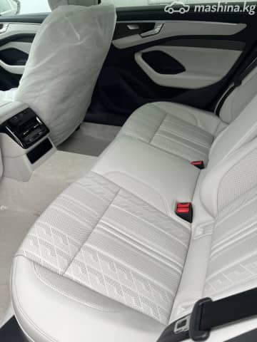 Audi A6 V (C8) Рестайлинг 45 TFSI Long 2.0 AMT 4WD