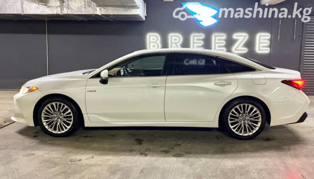 Toyota Avalon V 2.5hyb CVT