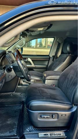 Toyota Land Cruiser 200 Series Рестайлинг 1 4.6 AT 4WD