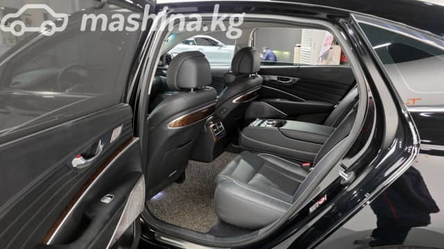 Kia K9 II (RJ) 3.8 AT