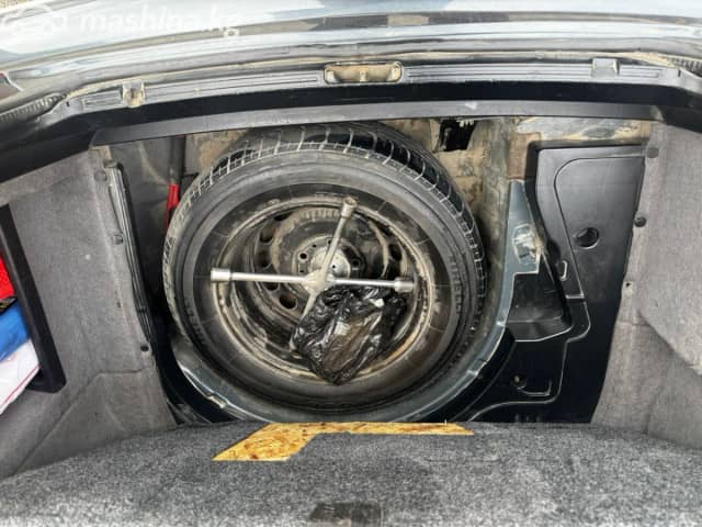BMW 5 серии IV (E39) 523i 2.5 MT