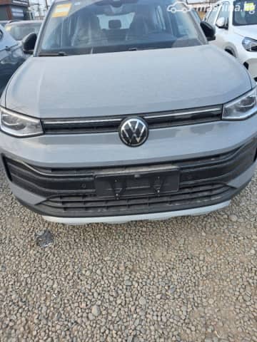 Volkswagen Tharu XR 300 TSI 1.5 AMT
