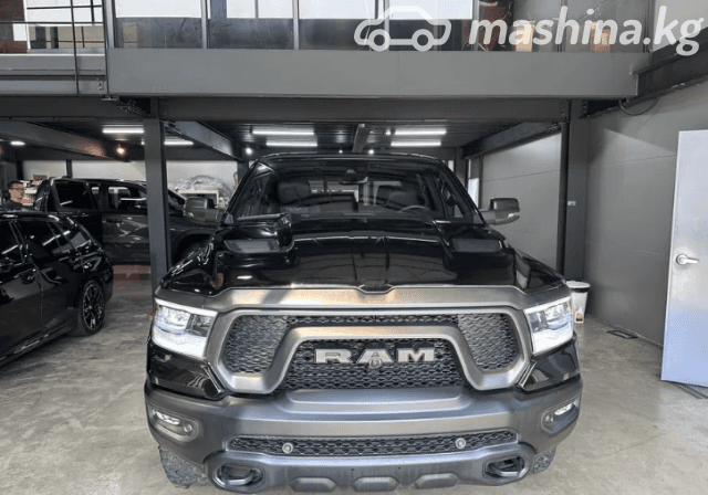 RAM 1500 V Quad Cab 5.7 AT 4WD