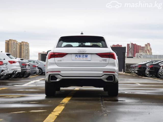 Audi Q3 II (F3) 35 TFSI 1.5 AMT