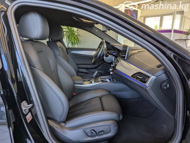 BMW 5 серии VII (G30/G31) Рестайлинг 520i 2.0 AT