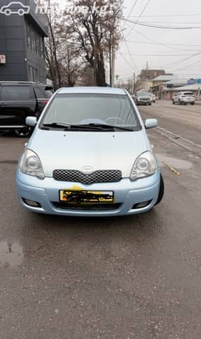 Toyota Yaris I Рестайлинг 1.3 AT