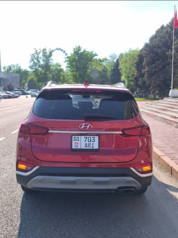 Hyundai Santa Fe IV 2.4 AT