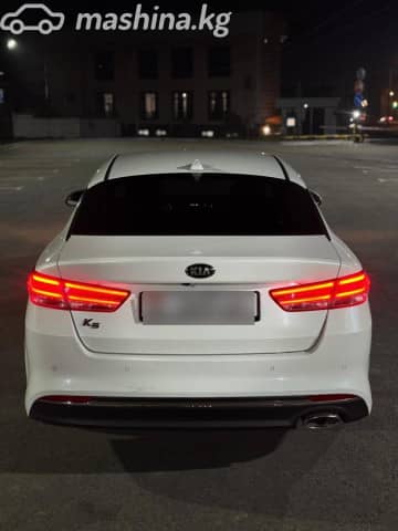 Kia K5 II 2.0 AT