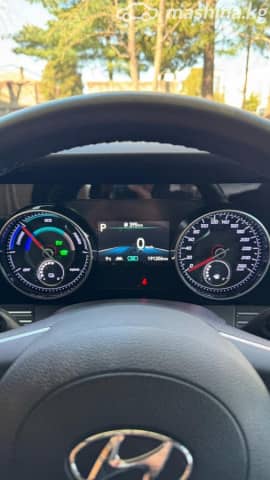 Hyundai Grandeur VI Рестайлинг 2.4hyb AT