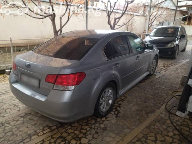 Subaru Legacy V 2.5 CVT 4WD