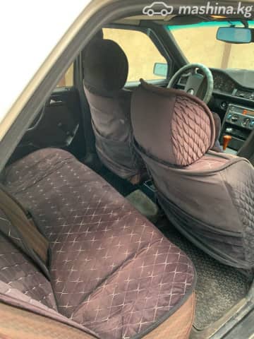 Mercedes-Benz W124 200 2.0 AT