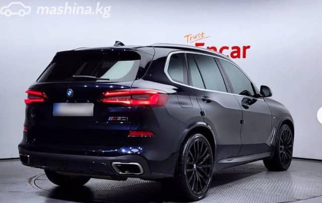BMW X5 IV (G05/G18) M50i 4.4 AT 4WD