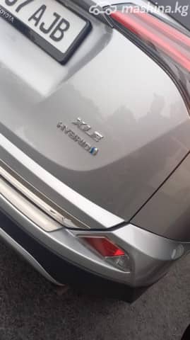 Toyota RAV4 IV (XA40) Рестайлинг 2.5hyb CVT 4WD