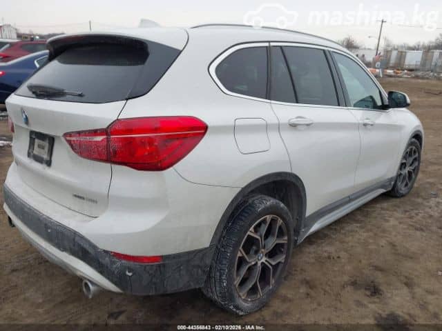 BMW X1 II (F48) Рестайлинг 28i xDrive 2.0 AT 4WD