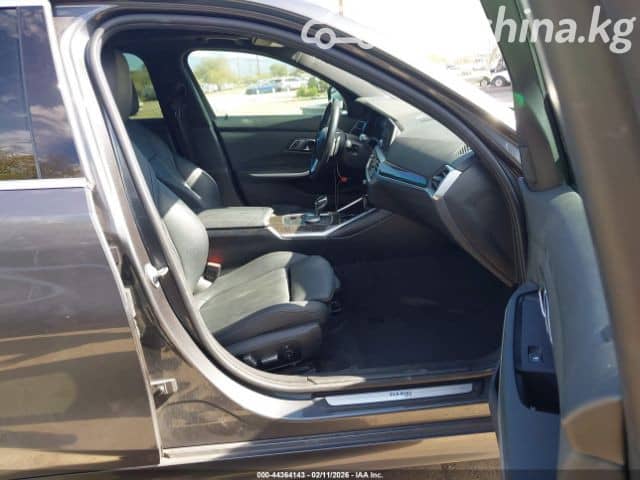 BMW 3 серии VII (G2x) 330i 2.0 AT