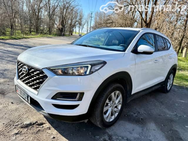 Hyundai Tucson III Рестайлинг 2.0d AT 4WD