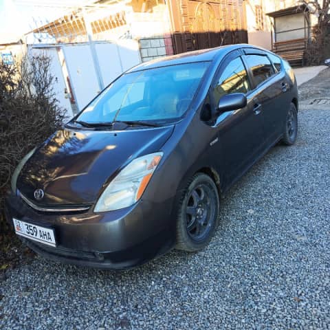 Toyota Prius II (XW20) 1.5hyb AT