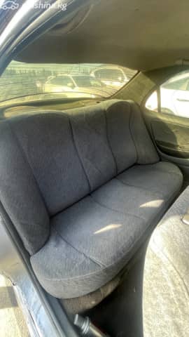 Hyundai Avante II 1.5 MT