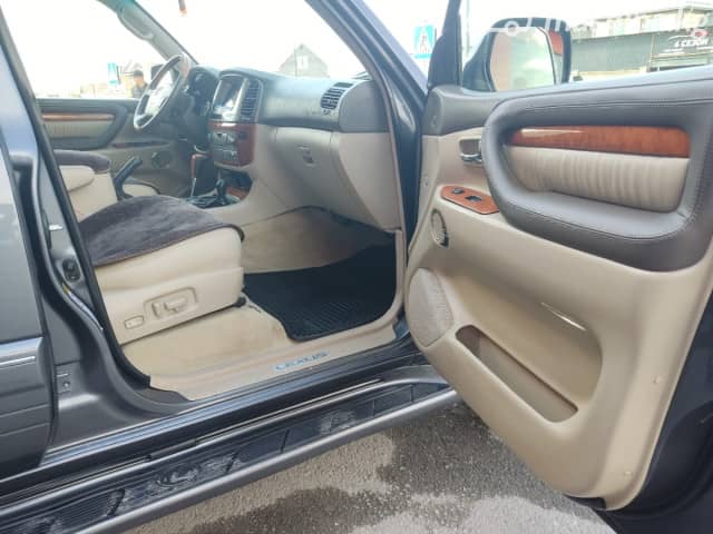 Lexus LX II Рестайлинг 470 4.7 AT 4WD