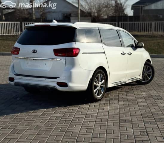 Kia Carnival III 2.2d AT