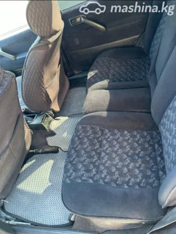Volkswagen Passat B3 1.8 MT