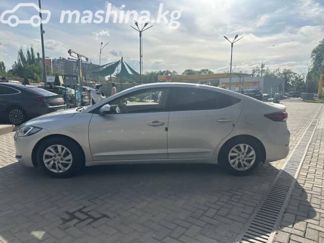 Hyundai Avante VI 1.6d AMT