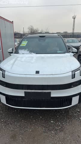 Lynk & Co 900 2.0hyb AT 4WD