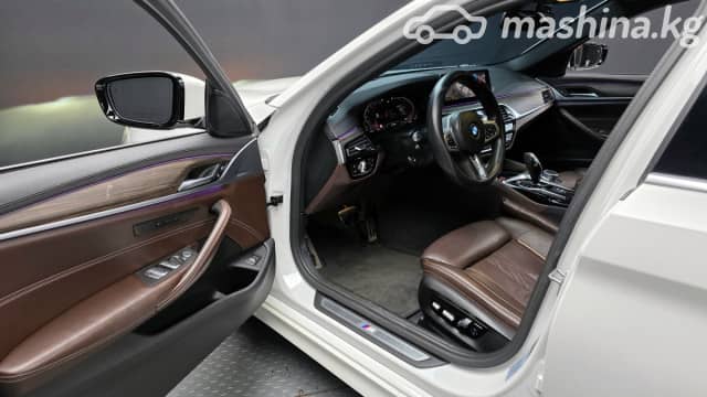 BMW 5 серии VII (G30/G31) 530i xDrive 2.0 AT 4WD