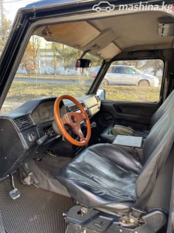 Mercedes-Benz G-Класс I (W460; W461) 300 3.0d MT 4WD