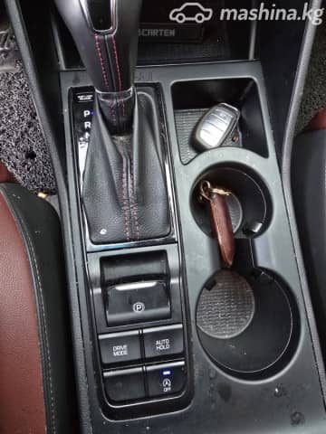 Hyundai Tucson III Рестайлинг 1.6 T-GDI AMT