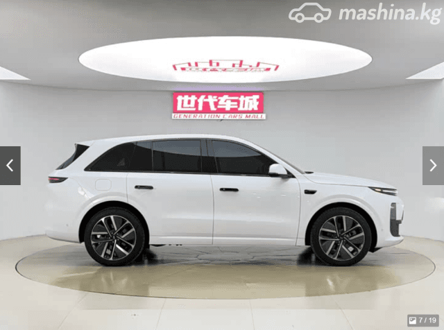 LiXiang L6 1.5hyb AT 4WD
