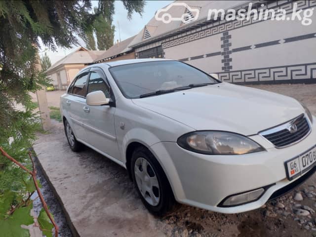 Daewoo Gentra II 1.5 MT