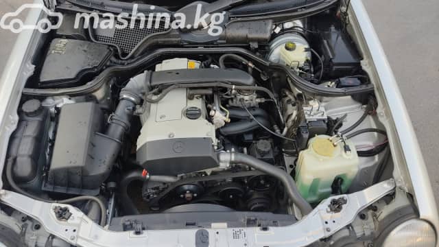 Mercedes-Benz E-Класс II (W210, S210) Рестайлинг 200 2.0 AT